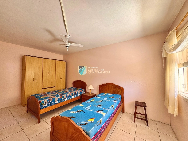 Casa em 2 terrenos: 19ª foto da galeria de imagens do imóvel