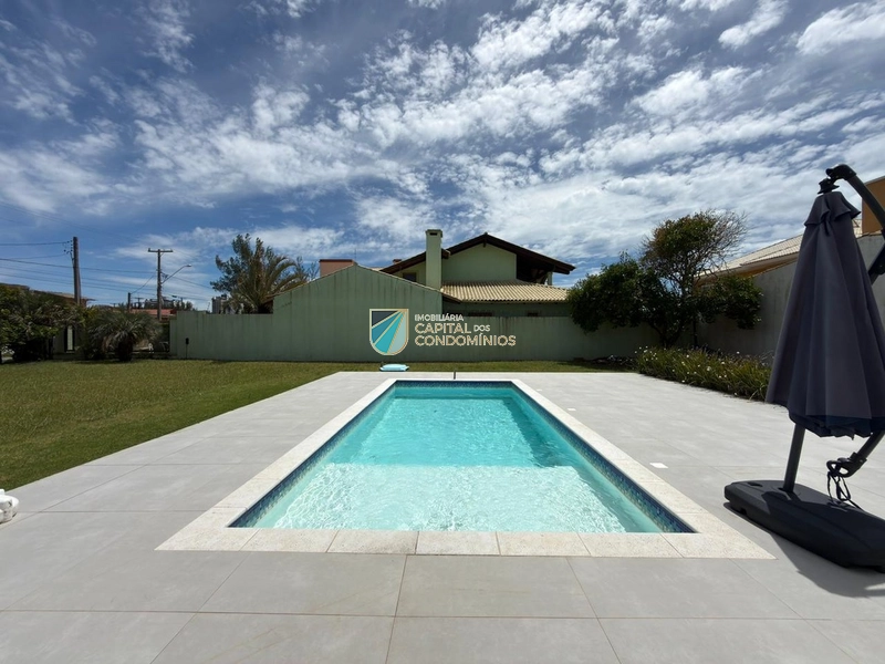 Casa térrea em Atlântida: 6ª foto da galeria de imagens do imóvel