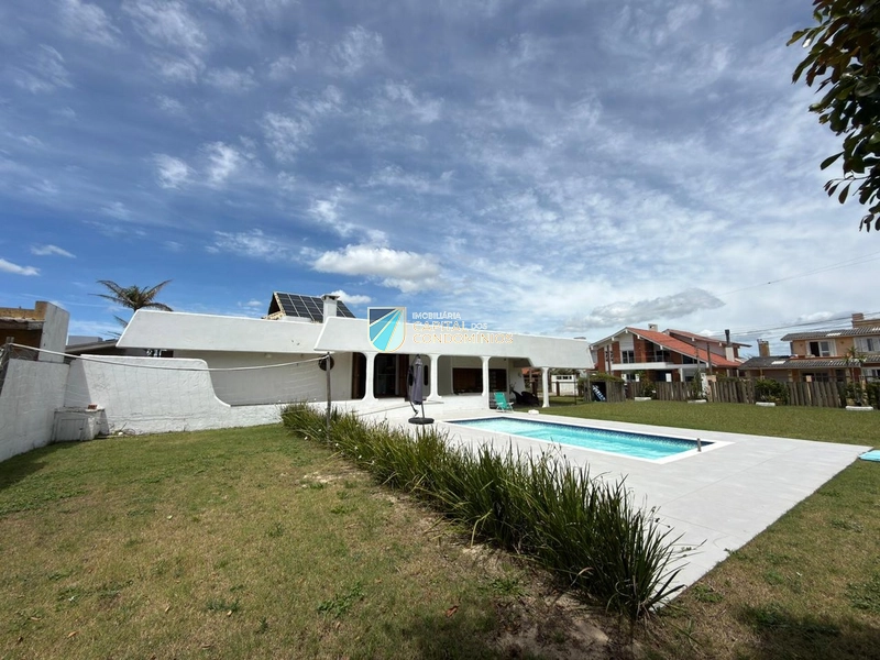 Casa térrea em Atlântida: 4ª foto da galeria de imagens do imóvel