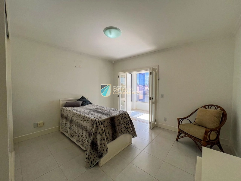 Sobrado junto ao mar!: 34ª foto da galeria de imagens do imóvel