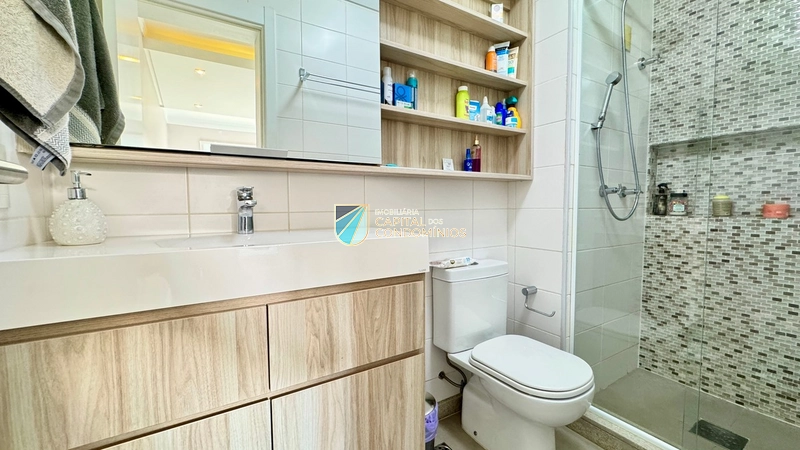 Rossi beira lago: 19ª foto da galeria de imagens do imóvel