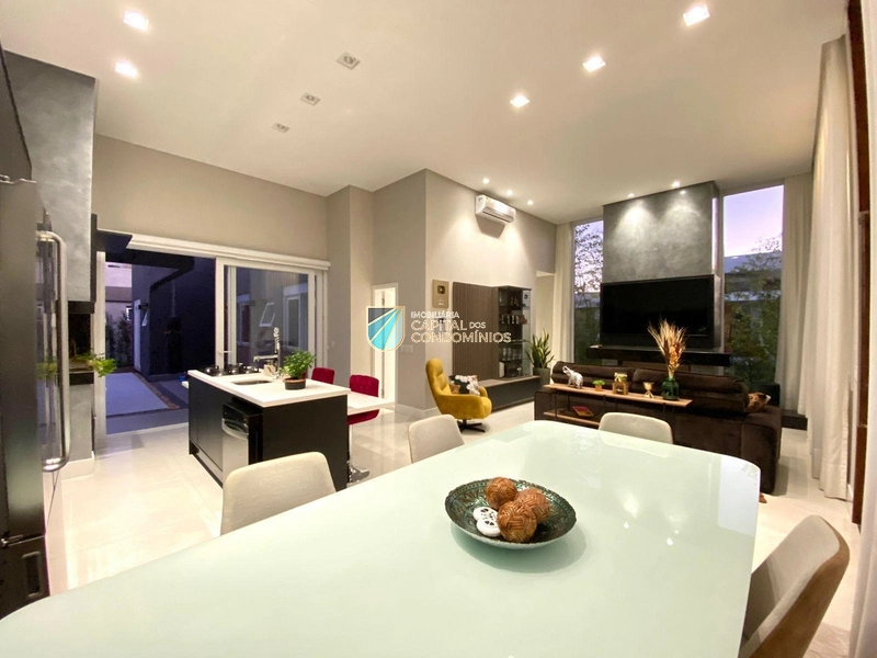 Casa térrea no Dubai: 5ª foto da galeria de imagens do imóvel