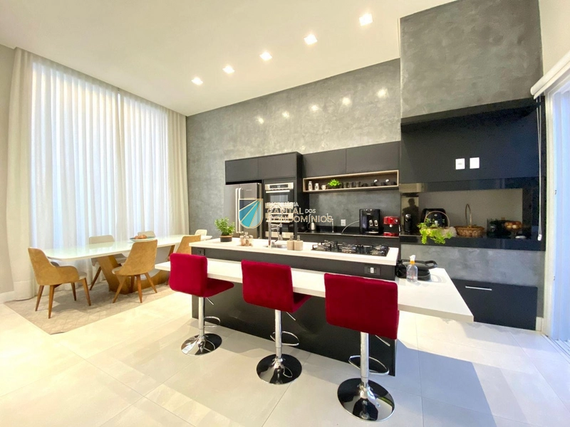 Casa térrea no Dubai: 7ª foto da galeria de imagens do imóvel