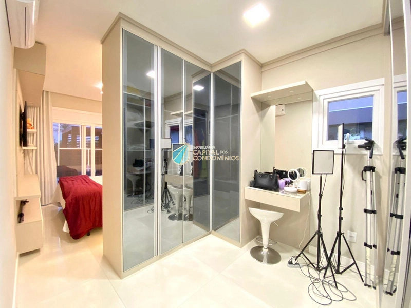 Casa térrea no Dubai: 11ª foto da galeria de imagens do imóvel