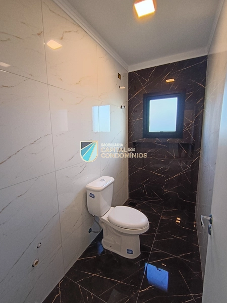 Casa térrea em frente à praça: 12ª foto da galeria de imagens do imóvel