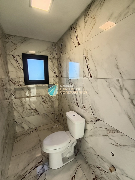 Casa térrea em frente à praça: 14ª foto da galeria de imagens do imóvel