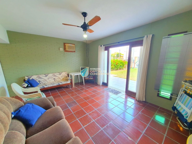 Casa térrea 2 quadras do mar!: 5ª foto da galeria de imagens do imóvel