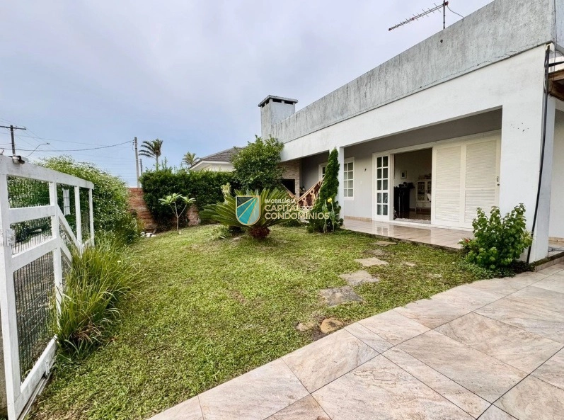 Casa em Rainha do Mar: 3ª foto da galeria de imagens do imóvel