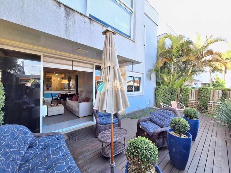 Apartamento térreo com pátio: 2ª foto da galeria de imagens do imóvel