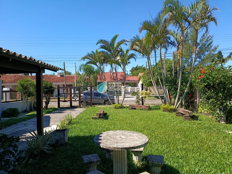 Casa térrea no centro: 2ª foto da galeria de imagens do imóvel