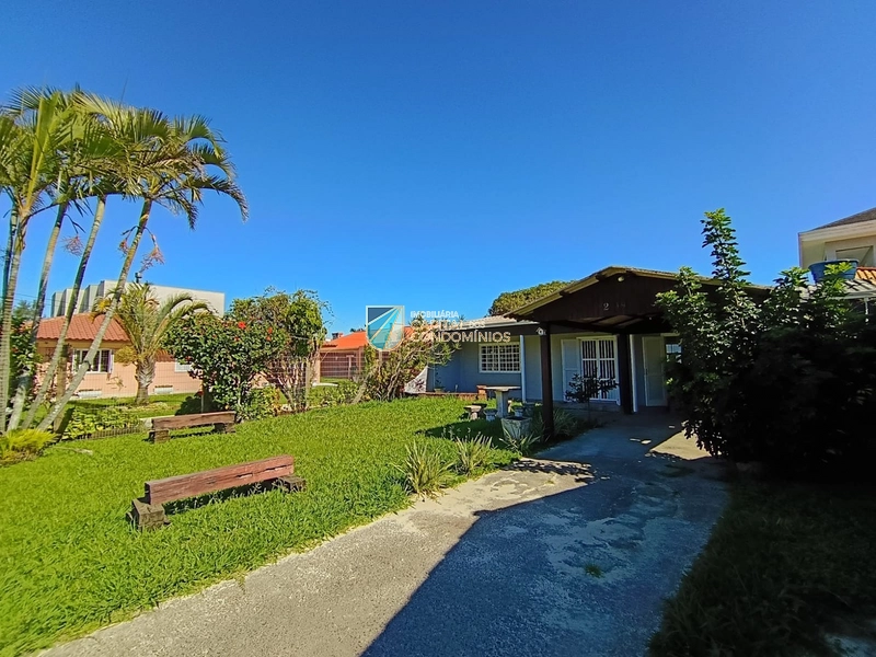 Casa térrea no centro