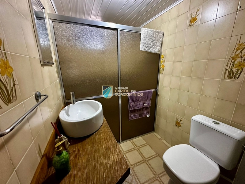 Casa em terrenos no centro: 17ª foto da galeria de imagens do imóvel