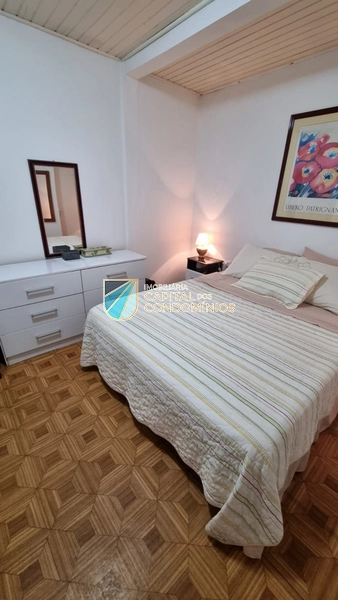 Casa em 2 terrenos em rua privativa: 8ª foto da galeria de imagens do imóvel