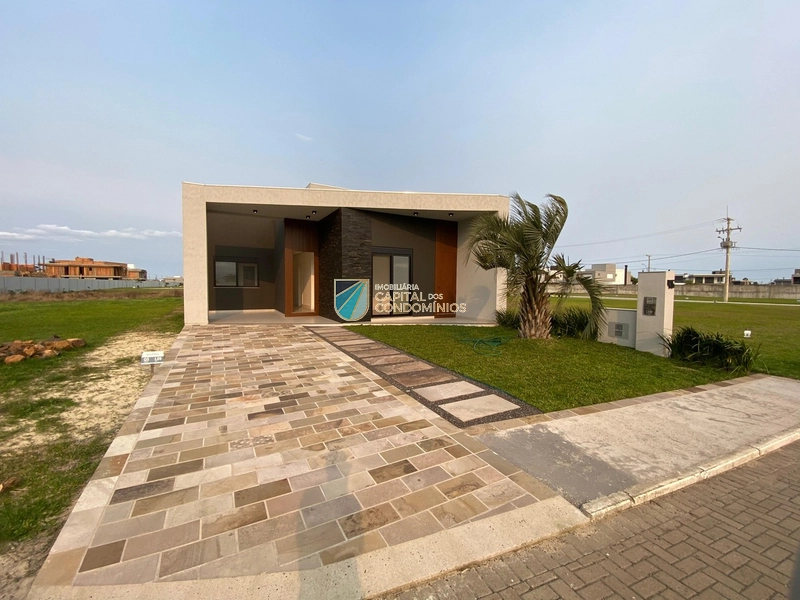 Casa nova no Boulevard Xangri-lá: 2ª foto da galeria de imagens do imóvel