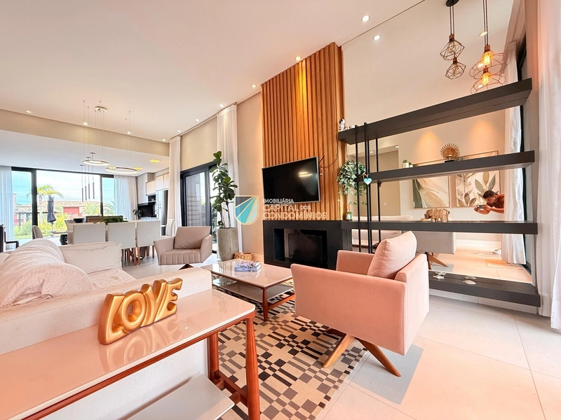 Casa térrea beira lago: 3ª foto da galeria de imagens do imóvel