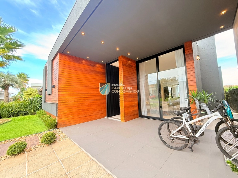Casa térrea beira lago: 2ª foto da galeria de imagens do imóvel