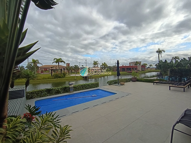 Casa térrea beira lago: 26ª foto da galeria de imagens do imóvel