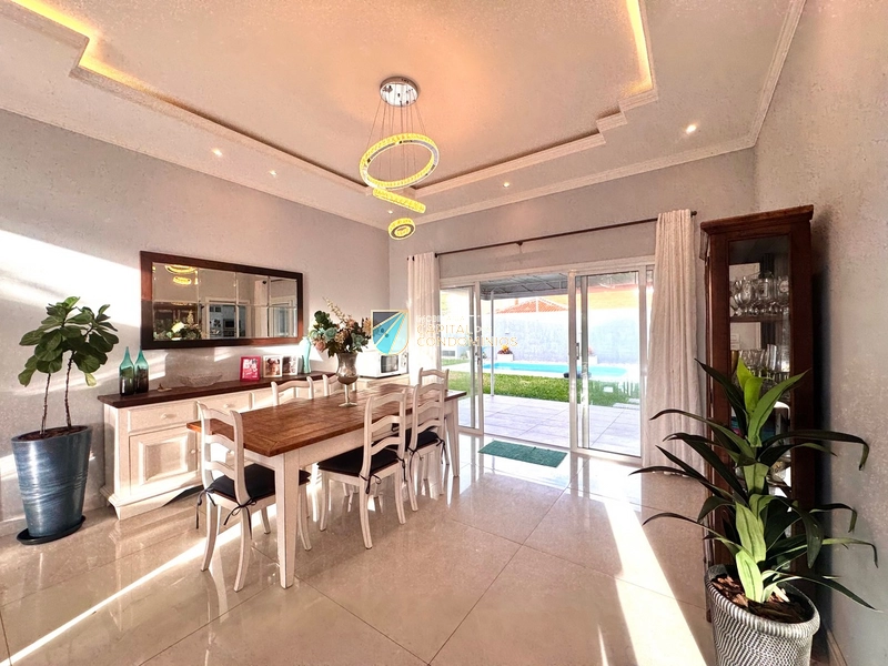 Casa térrea em Atlântida: 5ª foto da galeria de imagens do imóvel