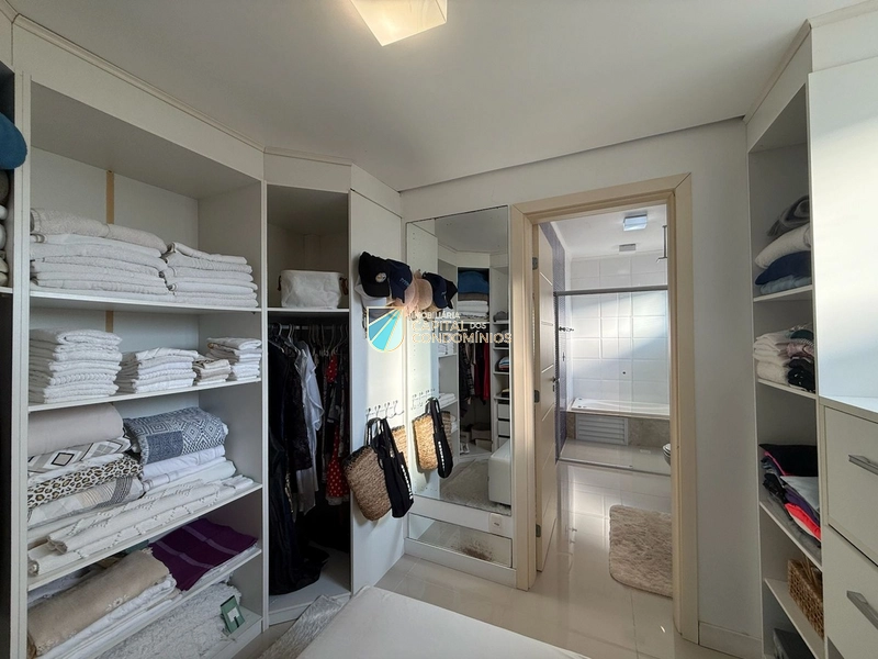 Sobrado mobiliado e decorado no condomínio Ventura em Xangri-lá.: 24ª foto da galeria de imagens do imóvel