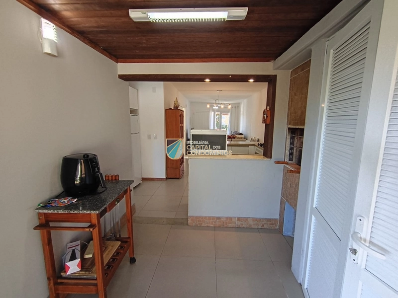 Casa Hermosa de esquina: 15ª foto da galeria de imagens do imóvel