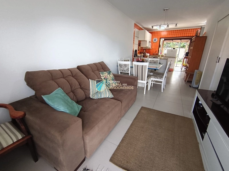Casa Hermosa de esquina: 2ª foto da galeria de imagens do imóvel