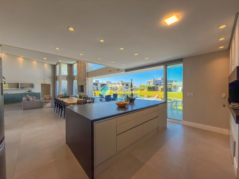 Casa térrea beira lago no Riviera em Xangri-lá: 13ª foto da galeria de imagens do imóvel