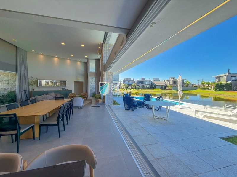 Casa térrea beira lago no Riviera em Xangri-lá: 14ª foto da galeria de imagens do imóvel