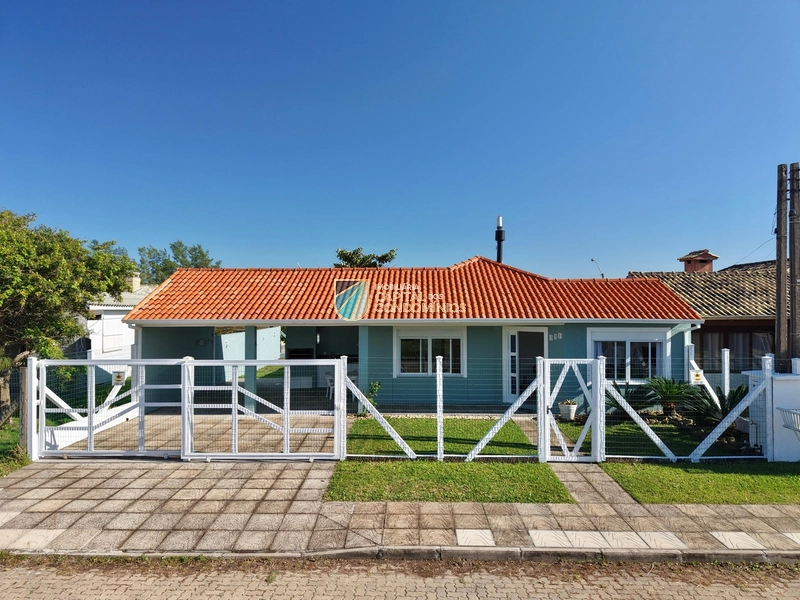 Casa próximo ao mar: 1ª foto da galeria de imagens do imóvel