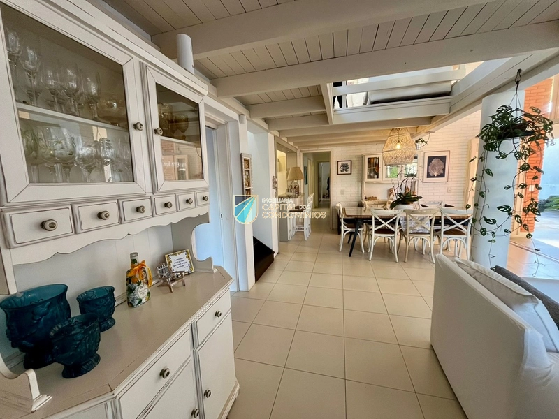Casa em Atlântida: 6ª foto da galeria de imagens do imóvel