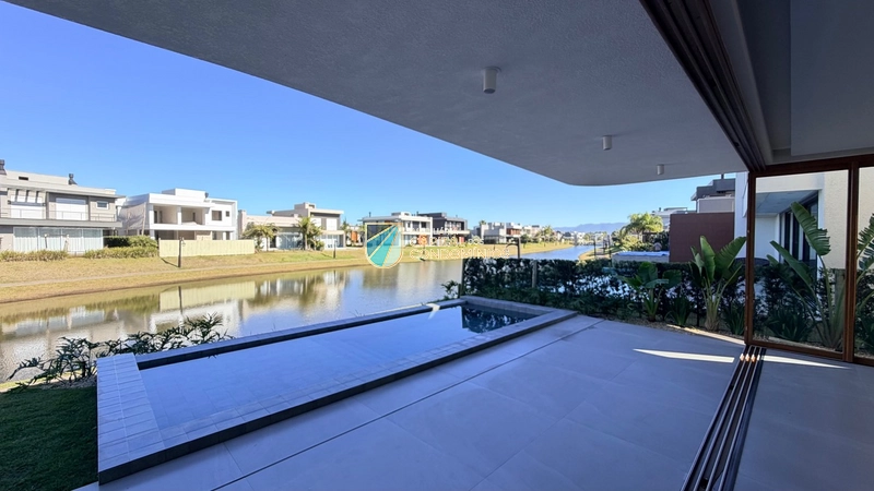 Sobrado beira lago no Capão Ilhas Resort: 7ª foto da galeria de imagens do imóvel
