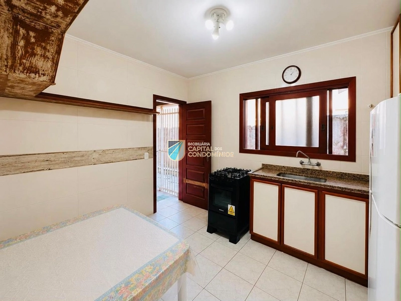 Casa no centro de Xangri-lá.: 11ª foto da galeria de imagens do imóvel