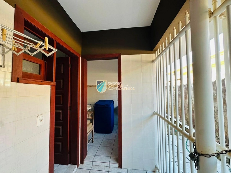 Casa no centro de Xangri-lá.: 19ª foto da galeria de imagens do imóvel