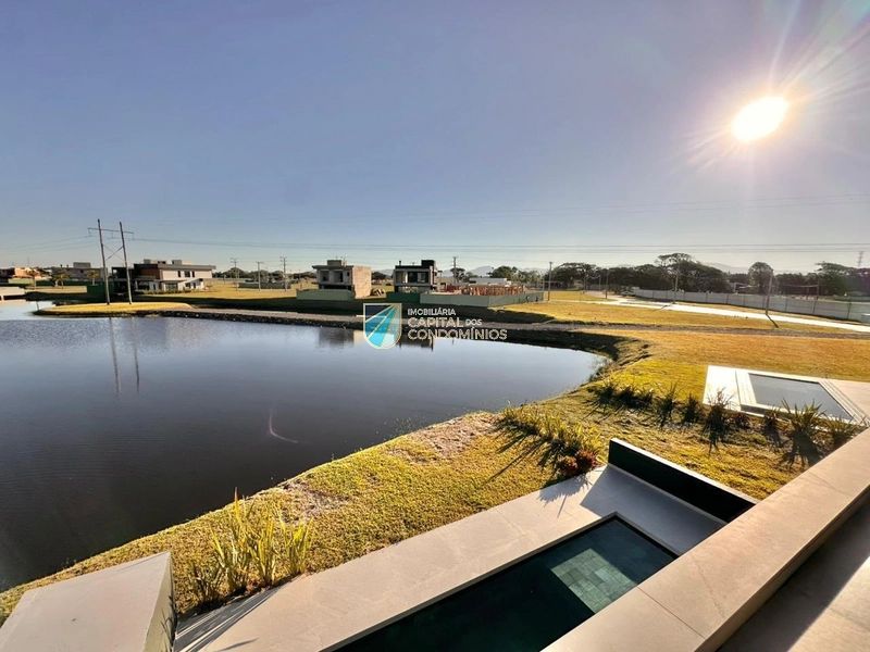 Sobrado beira lago no Allure: 15ª foto da galeria de imagens do imóvel