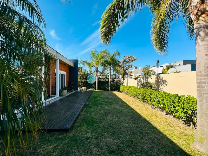 Casa térrea no Enseada: 24ª foto da galeria de imagens do imóvel