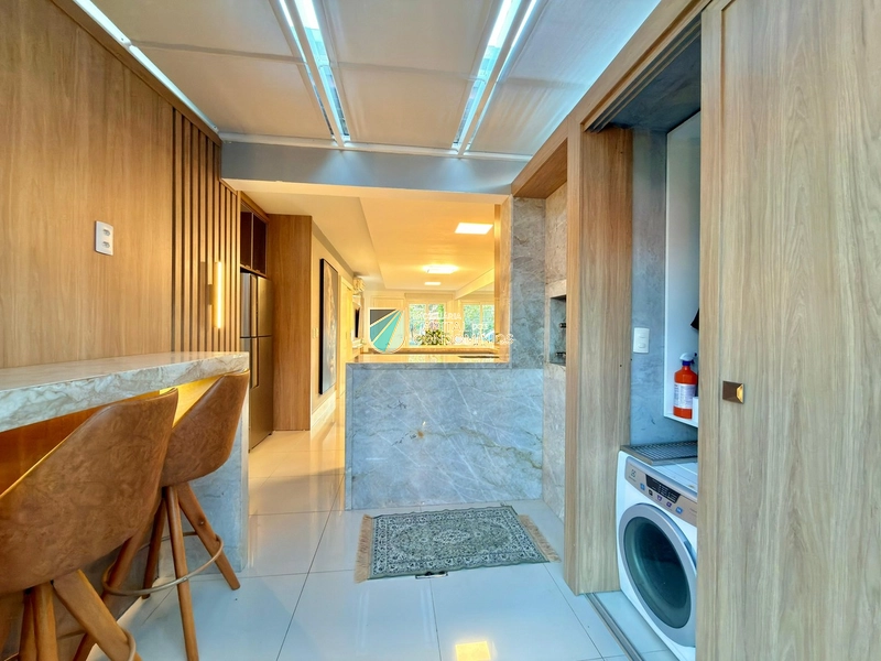 Casa Hermosa com corredor lateral: 14ª foto da galeria de imagens do imóvel