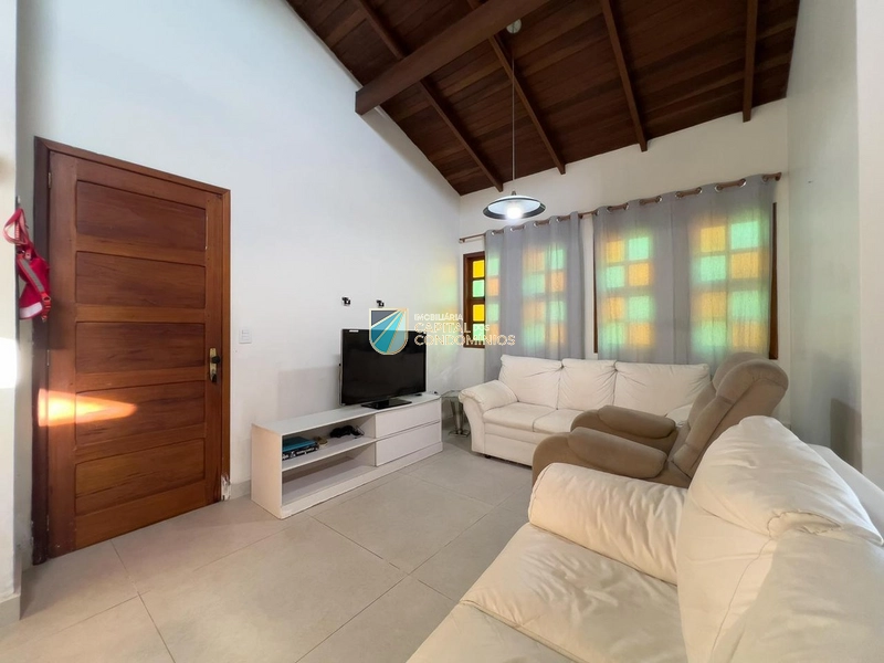 Casa térrea no centro: 5ª foto da galeria de imagens do imóvel