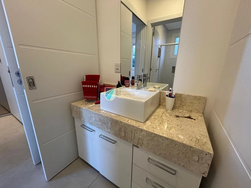 Casa beira lago no condomínio Malibu em Xangri-lá: 9ª foto da galeria de imagens do imóvel