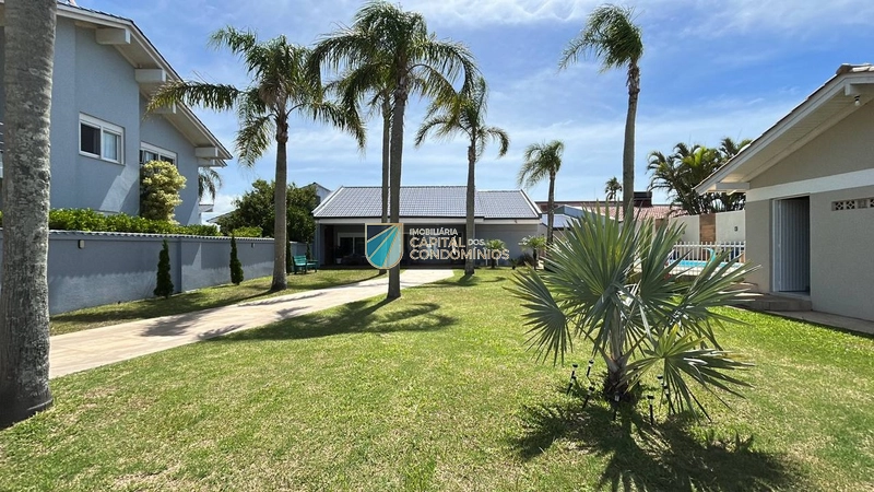 Excelente casa em Atlântida: 1ª foto da galeria de imagens do imóvel