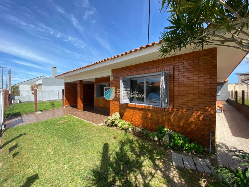 Casa térrea em Noiva do Mar: 3ª foto da galeria de imagens do imóvel