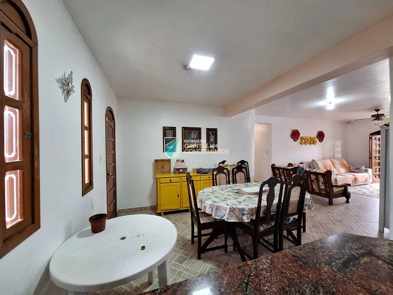 Sobrado em 3 terrenos: 13ª foto da galeria de imagens do imóvel