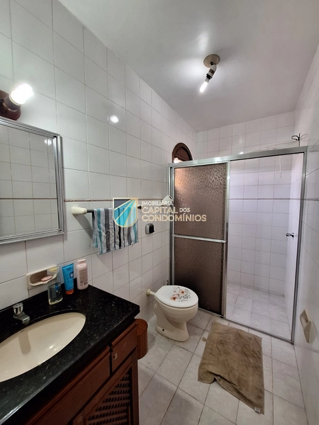 Sobrado em 3 terrenos: 22ª foto da galeria de imagens do imóvel