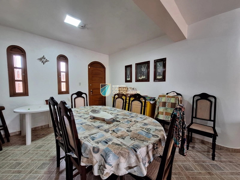 Sobrado em 3 terrenos: 12ª foto da galeria de imagens do imóvel