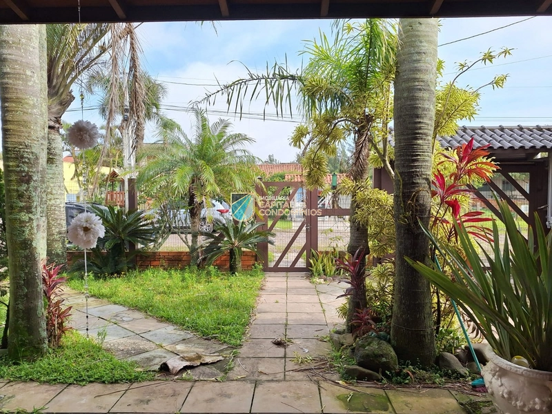 Sobrado em 3 terrenos: 5ª foto da galeria de imagens do imóvel