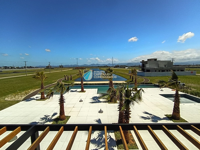 Terreno beira lago: 12ª foto da galeria de imagens do imóvel
