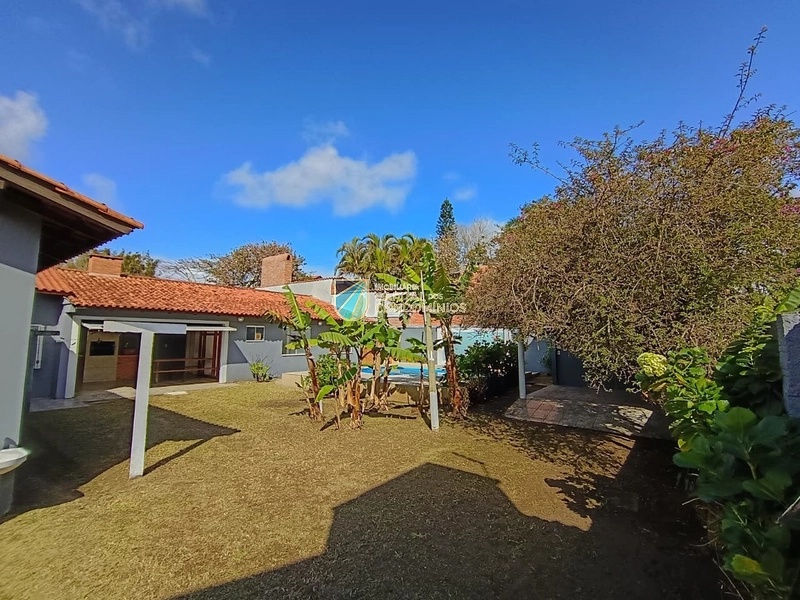 Casa em Atlântida: 8ª foto da galeria de imagens do imóvel