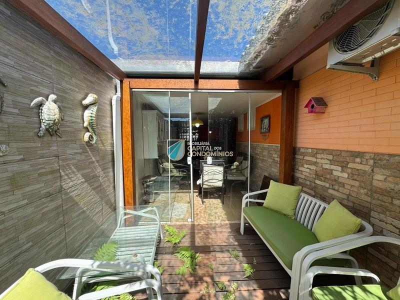 Casa de esquina em Atlântida: 15ª foto da galeria de imagens do imóvel