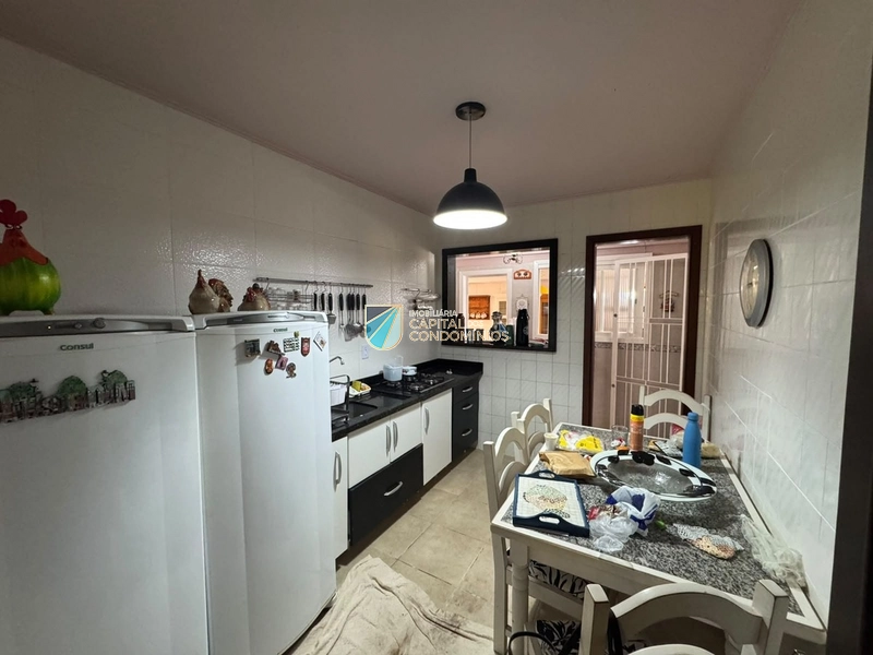 Casa de esquina em Atlântida: 18ª foto da galeria de imagens do imóvel