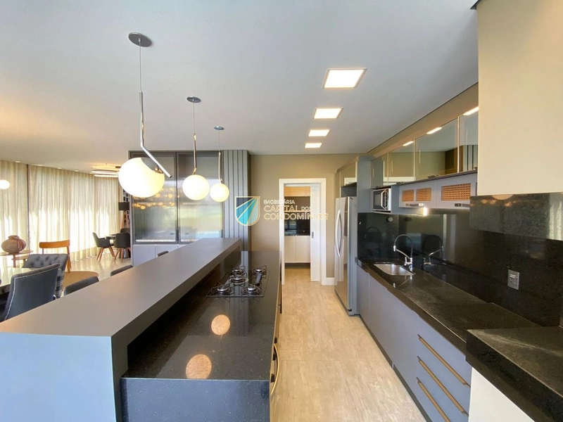 Lindo sobrado mobiliado e decorado com fundos para o lago: 11ª foto da galeria de imagens do imóvel