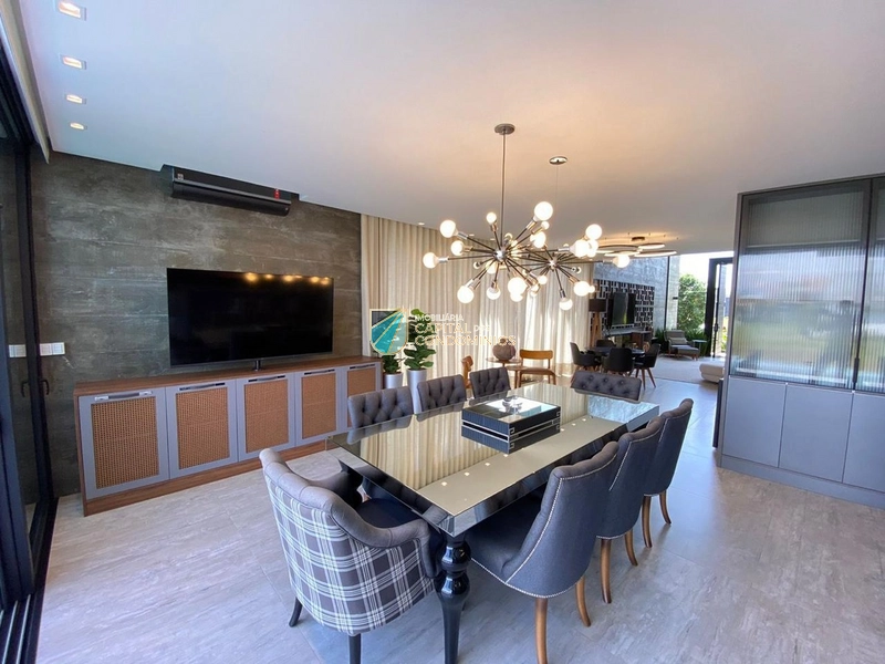 Lindo sobrado mobiliado e decorado com fundos para o lago: 9ª foto da galeria de imagens do imóvel