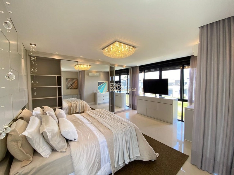 Lindo sobrado mobiliado e decorado com fundos para o lago: 18ª foto da galeria de imagens do imóvel